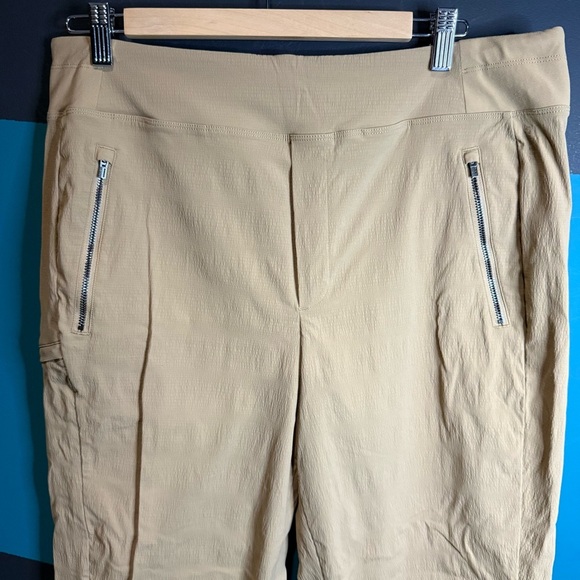 Tan Ankle Cropped Pants with Tapered Leg - Picture 4 of 13